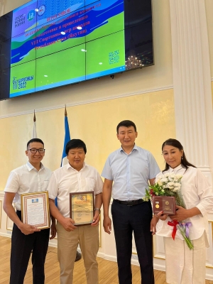 Главному режиссеру цирка присвоено звание Заслуженный деятель искусств РС(Я)!