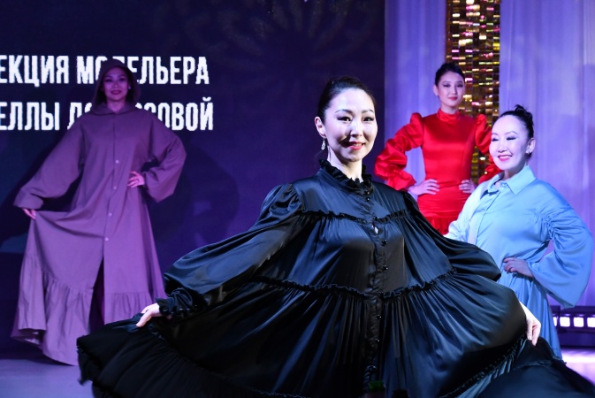 В эти праздничные дни в малом зале цирка Якутии состоялась праздничная программа  "ВЕСЕННИЙ БУКЕТ"!