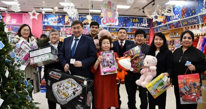 Благотворительная акция #Елкадобра «Ёлка добра».