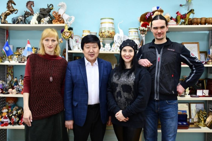 К премьере циркового этно-шоу «Земля мамонта»!