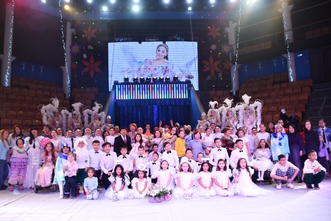 Состоялся юбилейный вечер «На крыльях творчества» дрессировщицы пернатых Александры Николаевой