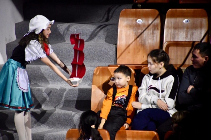 В минувшие выходные в Государственном цирке Якутии состоялась премьера циркового театрализованного представления «Алые паруса»