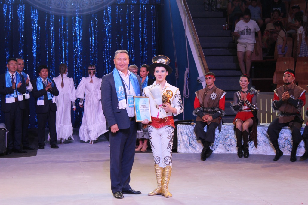 Бронза ВЯЧЕСЛАВ ОСТУДИН, номер воздушные ремни «Мечтатель»Г. Москва (Россия).JPG