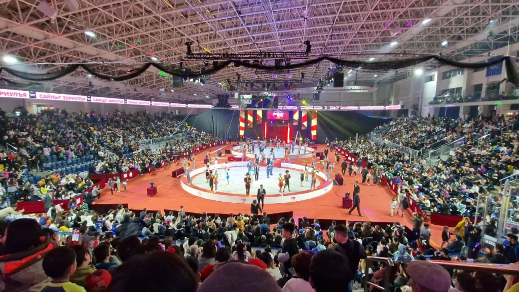Ледовый дворец AIC STEPPE ARENA.jpeg